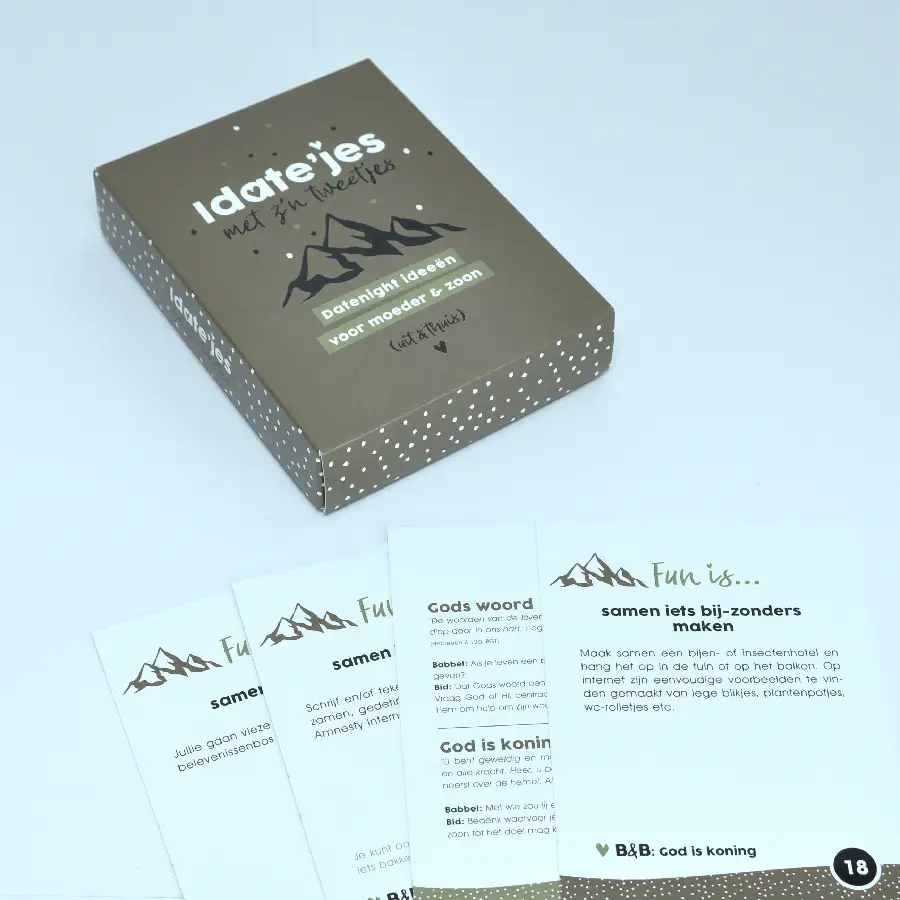 Idate'jes met z'n tweetjes moeder en zoo